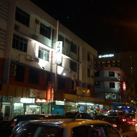 J &J Hotel Κότα Κιναμπαλού Εξωτερικό φωτογραφία