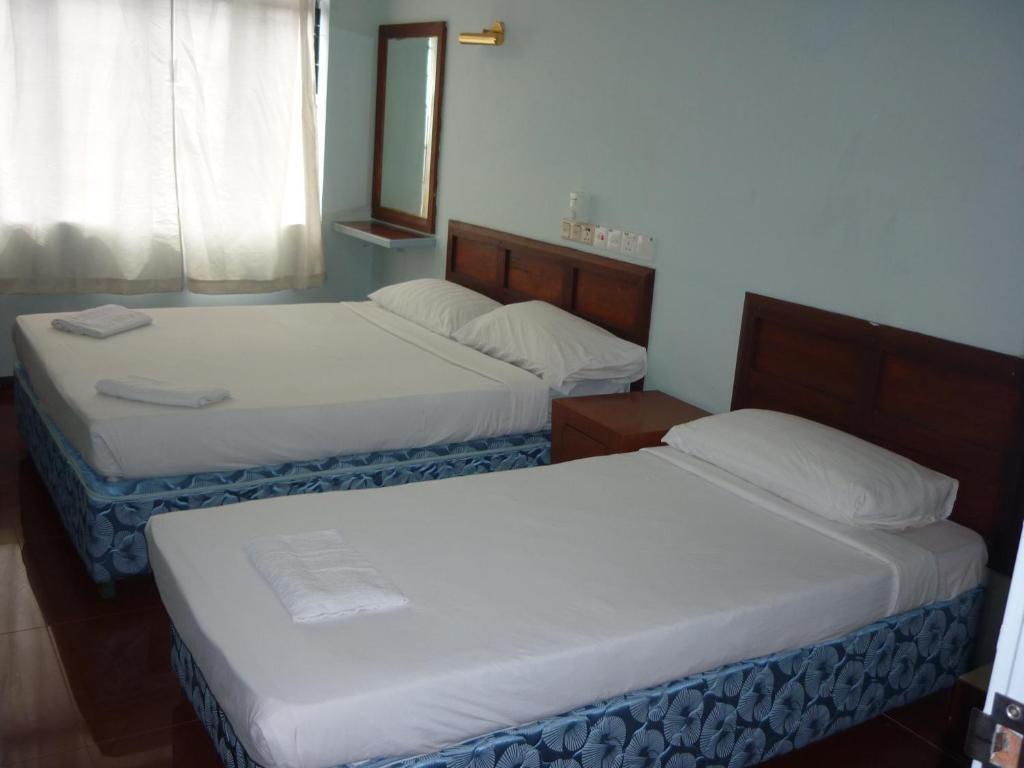 J &J Hotel Κότα Κιναμπαλού Εξωτερικό φωτογραφία